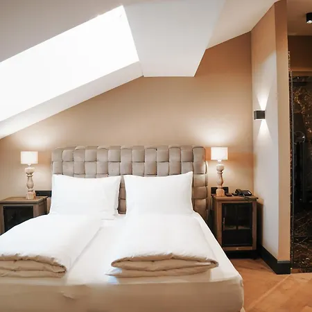 Boutiquehotel Weisses Roessl 2* Ίνσμπρουκ