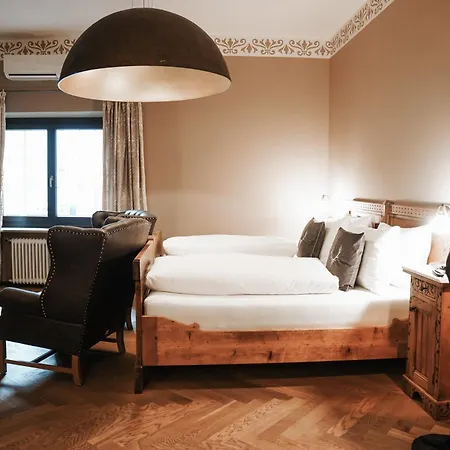 Boutiquehotel Weisses Roessl Hotel Innsbruck