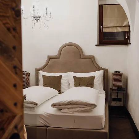 Boutiquehotel Weisses Roessl Hotel
