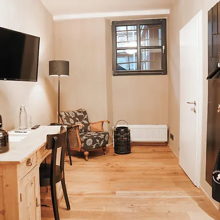 Ξενοδοχείο Boutiquehotel Weisses Roessl