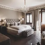 Hotel Boutiquehotel Weisses Roessl