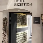 Hotel Boutiquehotel Weisses Roessl 2*