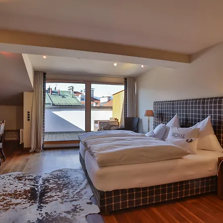 מלון Boutiquehotel Weisses Roessl אינסברוק