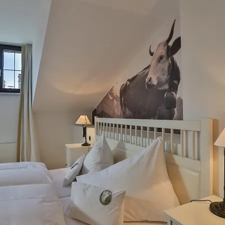 فندق Boutiquehotel Weisses Roessl إنسبروك