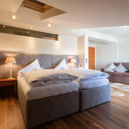 Boutiquehotel Weisses Roessl