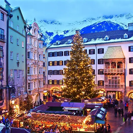 Boutiquehotel Weisses Roessl Hotell