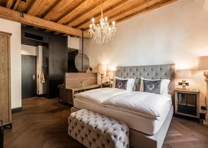 Boutiquehotel Weisses Roessl Szálloda