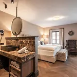 Boutiquehotel Weisses Rössl Innsbruck