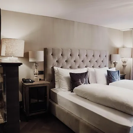 Boutiquehotel Weisses Roessl インスブルック