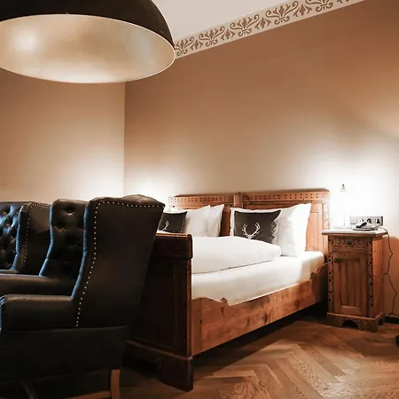 Hotel Boutiquehotel Weisses Roessl 2*